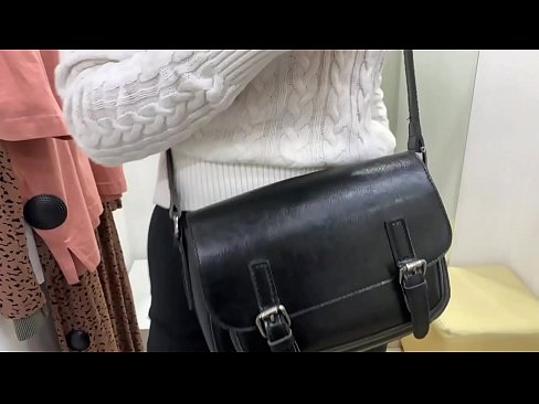❤️ אוננות פומבית של הכלבה הצעירה פרלברי עם דילדו בחדר המתאים ️ פורנו vk ב-iw.allo-sex.ru